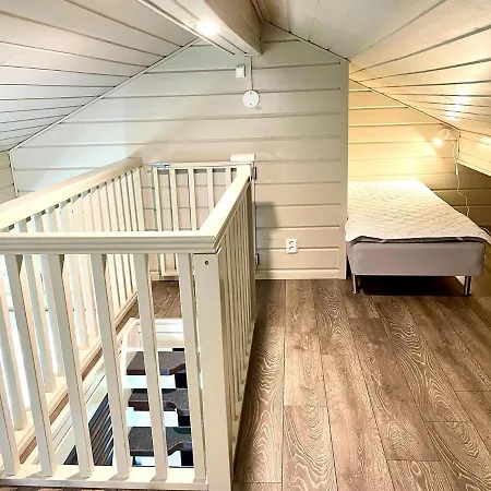 别墅 Hietavilla Plaek- Hot Tube - Sauna - Fireplace - 11kw Ev-refuel - Landscape View - Silence - Free Wifi *