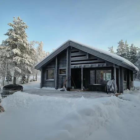 Hietavilla Plaek- Hot Tube - Sauna - Fireplace - 11kw Ev-refuel - Landscape View - Silence - Free Wifi * Ruka